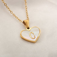 26 Letter Heart-shaped Necklace White Shell Love Clavicle Chain Fashion Personalized Necklace For Women Jewelry Valentine's Day
