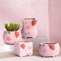 Cute Strawberry Thumb Basin