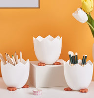 Pen Holder Cracked Chicken Egg Storage Box Multifunctional