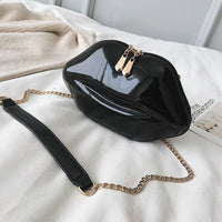 Lips Chain Shoulder Bag