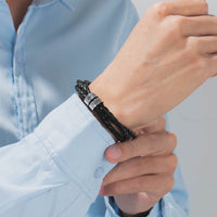 Bracelet tressé en cuir véritable, perles en acier inoxydable personnalisées, bracelet à breloques avec nom