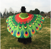 Cape d'Halloween en plumes de paon Cape de paon en mousseline de soie