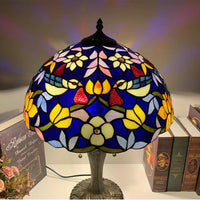 Exquisite Bird Strawberry Pattern Tiffany Table Lamp
