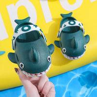 Pantoufles de requin pour enfants, garçons et filles, chaussures mignonnes antidérapantes