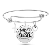Pulsera con dije de brazalete cruzado con escritura bíblica