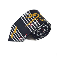Corbata novedosa con notas musicales