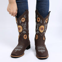 Bottes de cowboy brodées de tournesol
