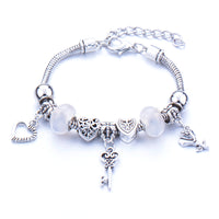 Pulseras con dijes de cuentas grandes