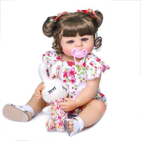 Poupée bébé fille renaître