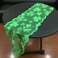 Chemin de table transparent trèfle