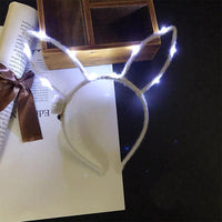 Oreilles de lapin clignotantes à LED