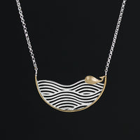 Collier en argent Sterling S925 pour femmes, fourniture directe d'usine, original, simple, motif d'eau creuse, petite baleine mobile