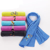 Serviette de sport brodée en microfibre