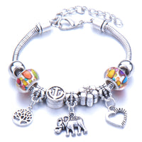Pulseras con dijes de cuentas grandes