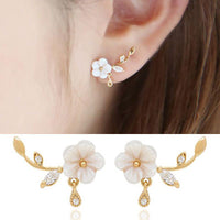 Boucles d'oreilles goutte d'eau fleur coquillage blanc
