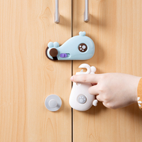 Serrure enfant baleine pour porte d'armoire