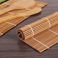 Ensemble d'outils pour la fabrication de sushis