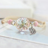 Bracelets à breloques en fleurs séchées et en résine