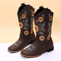 Bottes de cowboy brodées de tournesol