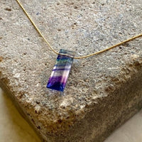 Collier de fluorite arc-en-ciel Tiana