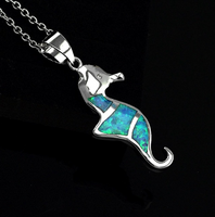 Collar con colgante de tortuga marina de ópalo azul relleno de plata de moda para mujer, regalo de joyería de playa de océano de boda Animal femenino