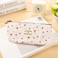 Estuches para lápices con estampado de flores