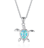 Collar con colgante de tortuga marina de ópalo azul relleno de plata de moda para mujer, regalo de joyería de playa de océano de boda Animal femenino
