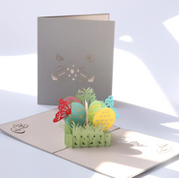 Tarjeta emergente del día de la madre con mariposas de colores