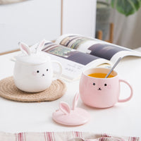 Cartoon Bunny Mug With Lid
