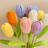 Fleur immortelle de tulipe au crochet à la main