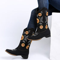 Bottes de cowboy brodées de tournesol