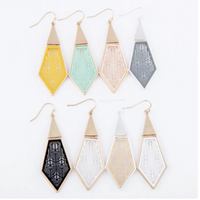 Boucles d'oreilles pendantes à charnière en filigrane