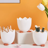 Pen Holder Cracked Chicken Egg Storage Box Multifunctional