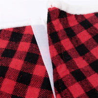 Falda de árbol de tela de rejilla negra y roja de 48 pulgadas
