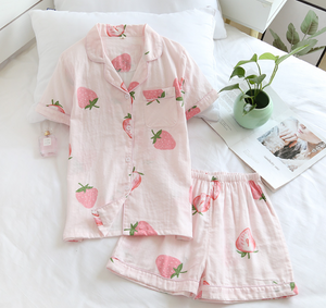 Big Strawberry Gauze Pajamas