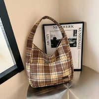 Plaid Retro College Shoulder Bag
