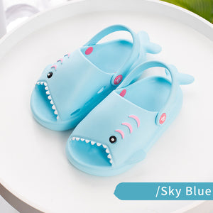 Zapatillas de dibujos animados lindos para niños y niñas Zapatos de jardín de tiburón pequeño