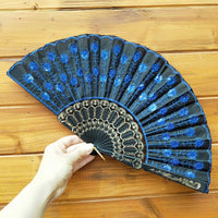 Abanico plegable de danza con lentejuelas y cola de pavo real de estilo chino
