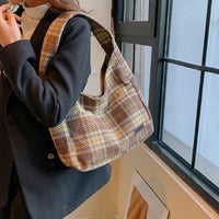 Plaid Retro College Shoulder Bag
