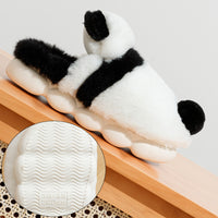 Pantuflas de felpa con cola de panda