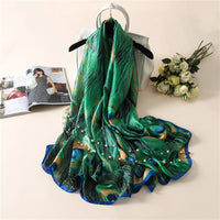 Nueva bufanda con estampado de plumas de pavo real suave y protección solar
