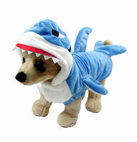 Disfraz de tiburón para mascota
