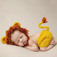 Hand-knitted Cartoon Animal-shaped Newborn Photography Outfits
