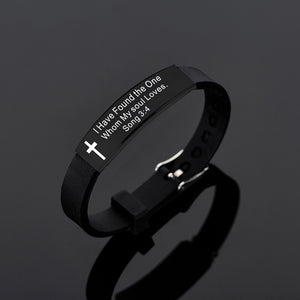 Bracelet réglable en silicone avec breloques en acier inoxydable avec verset biblique de la croix chrétienne 