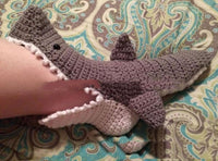 Chaussettes de pantoufles d'intérieur tricotées en laine Shark Bite
