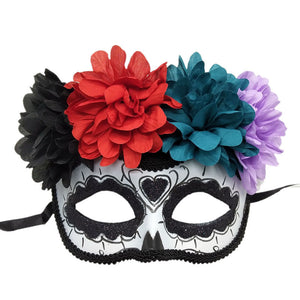 Espectáculo de cosplay de máscara de mascarada del día de los muertos en México