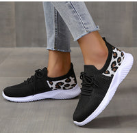 Zapatos blancos Mujer Zapatillas deportivas con cordones y estampado de leopardo
