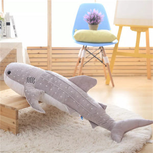 Almohada de felpa de tiburón ballena