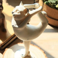 Estatuas de gatos de yoga
