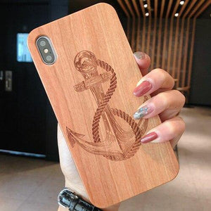 Coques iPhone gravées en bois